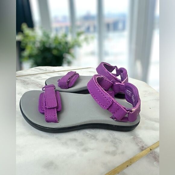 NEW Olukai Luana Toddler Comfort Adjustable Strap Water Shoe Sandals Size 9 - Picture 7 of 11